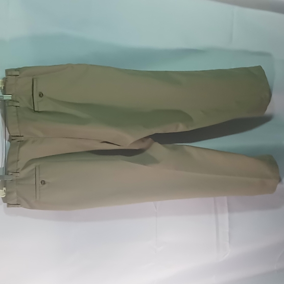 Haggar Generations Khaki trousers size 44W x 30L - Picture 5 of 11